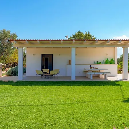 Lacasa Puglia * 切列梅萨皮卡